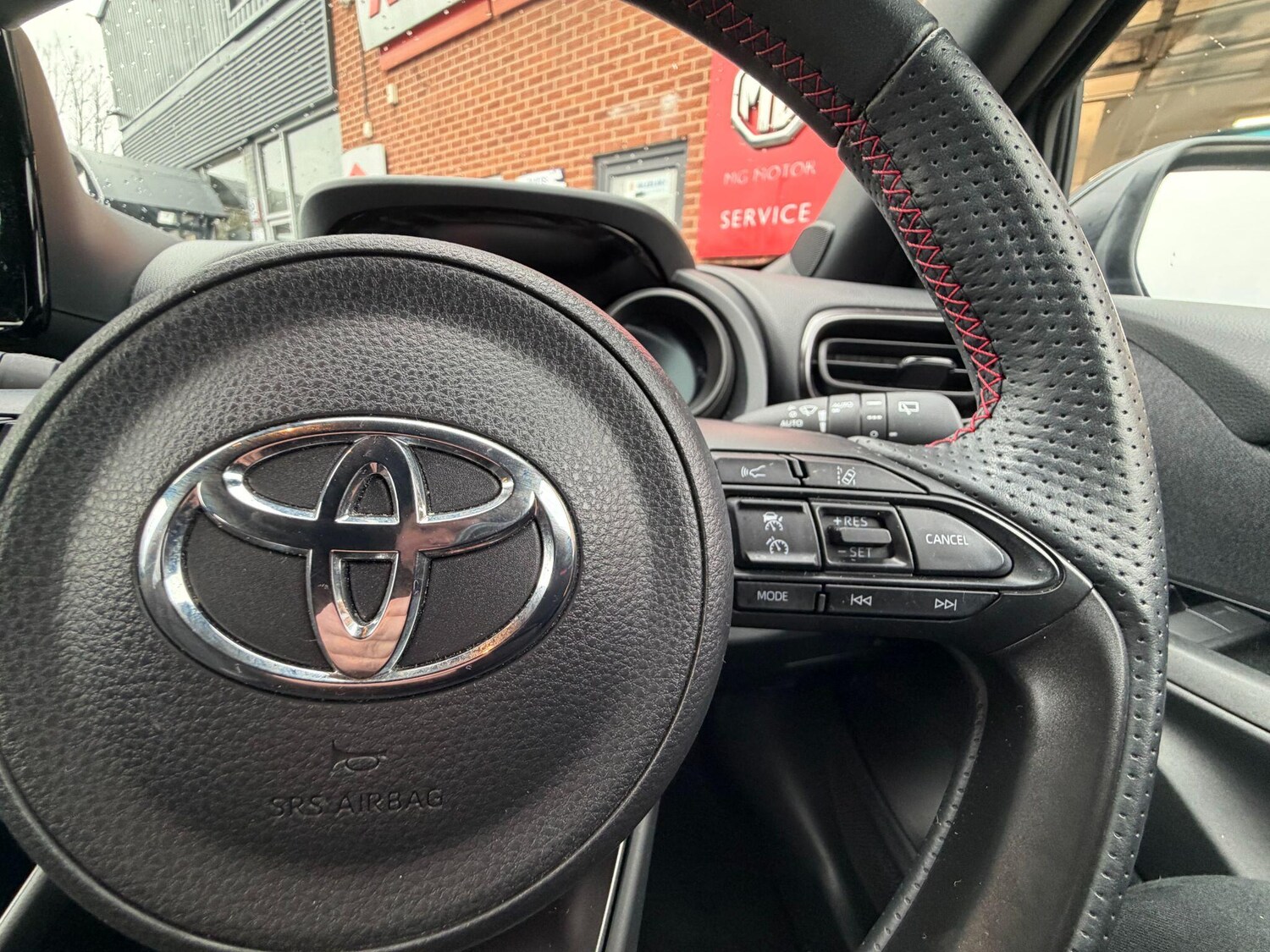 Used Toyota Yaris for sale - 77723498: Photo 25