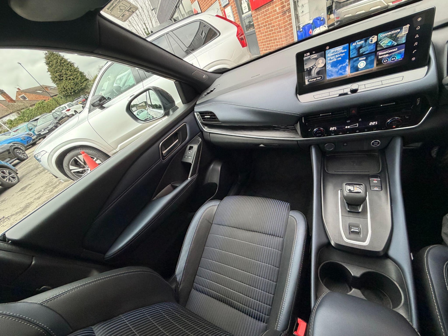 Used Nissan Qashqai 2023 for sale - 77646552: Photo 30