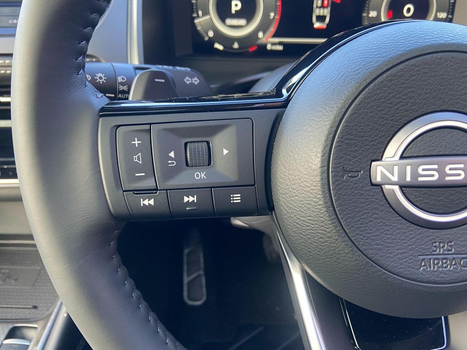 Used Nissan Qashqai for sale - 77722634: Photo 11