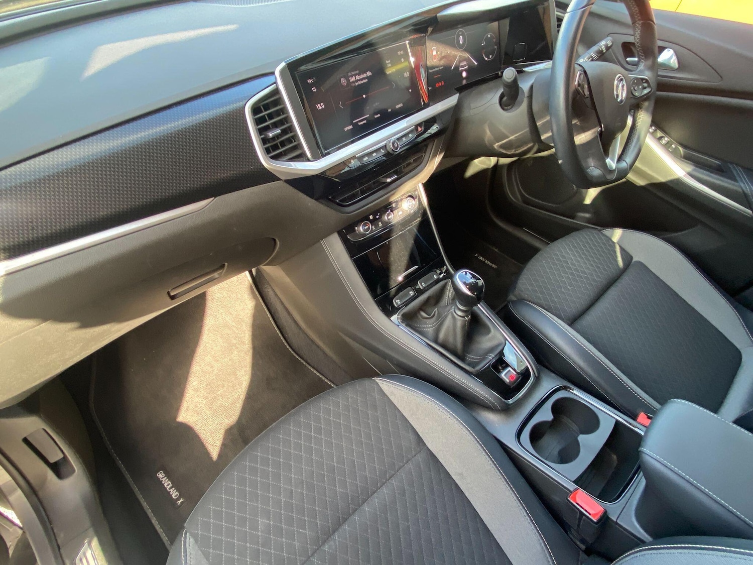 Used Vauxhall Grandland 2022 for sale - 76688867: Photo 13