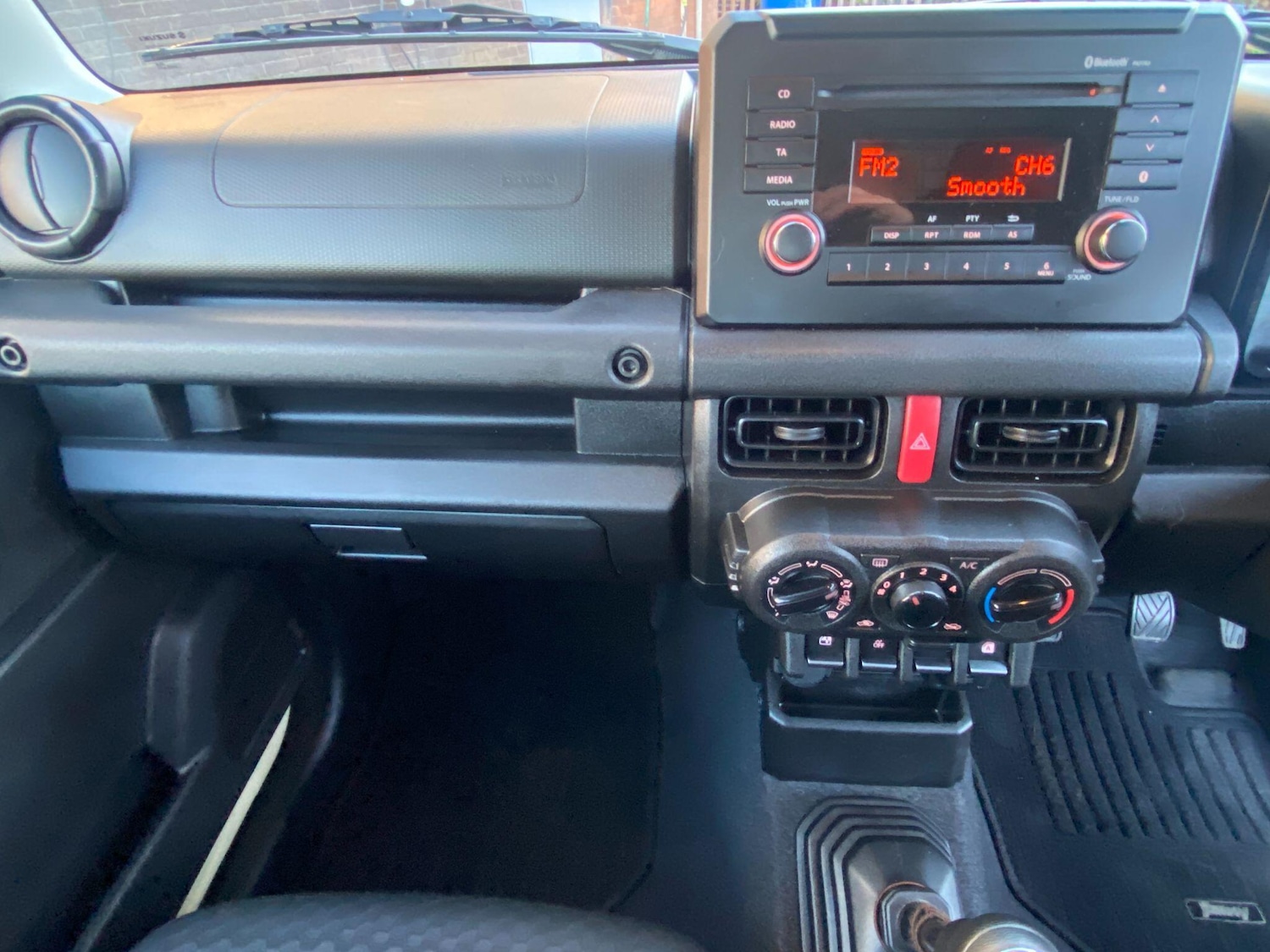 Used Suzuki Jimny 2023 for sale - 76886226: Photo 12