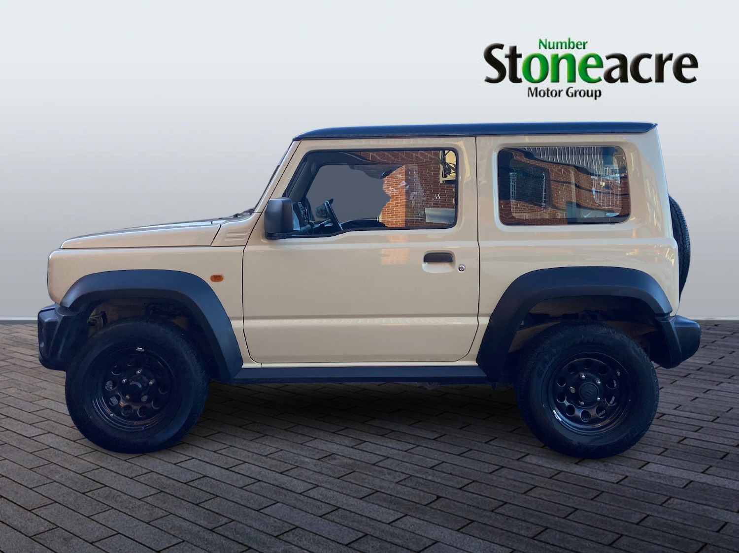 Used Suzuki Jimny 2023 for sale - 76886226: Photo 4