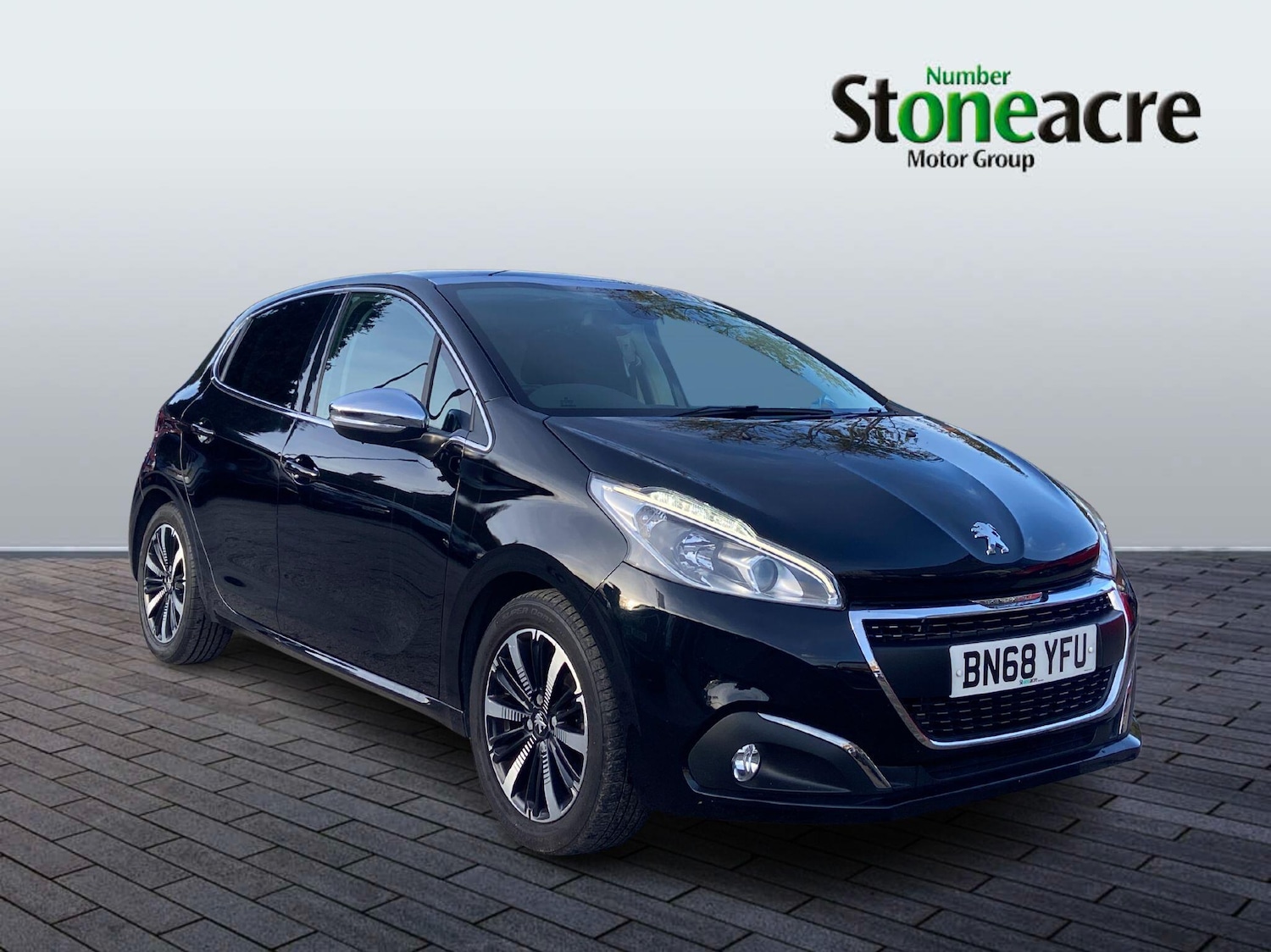Used Peugeot 208 2018 for sale - 76688876: Photo 1