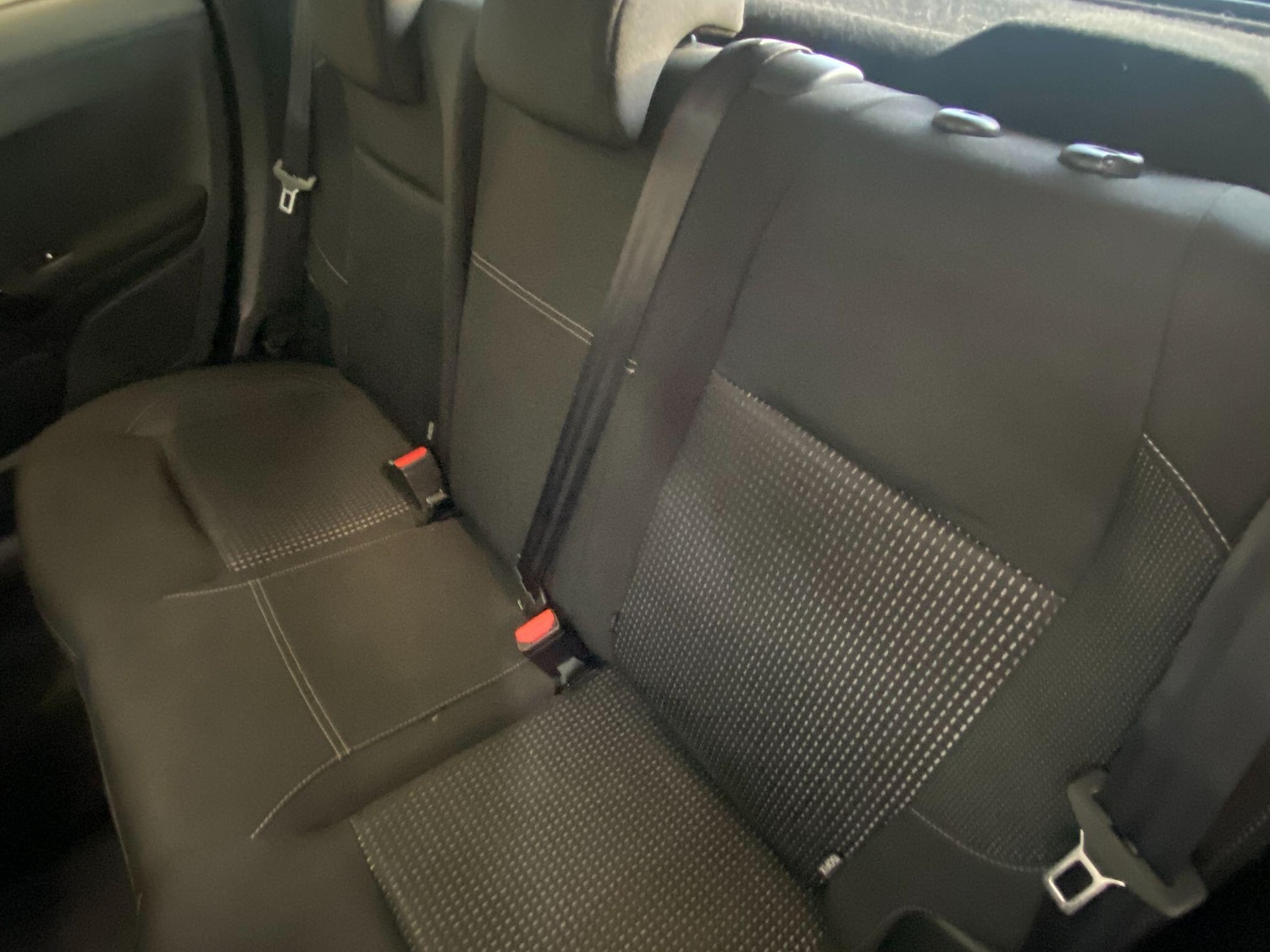 Used Peugeot 208 2018 for sale - 76688876: Photo 16