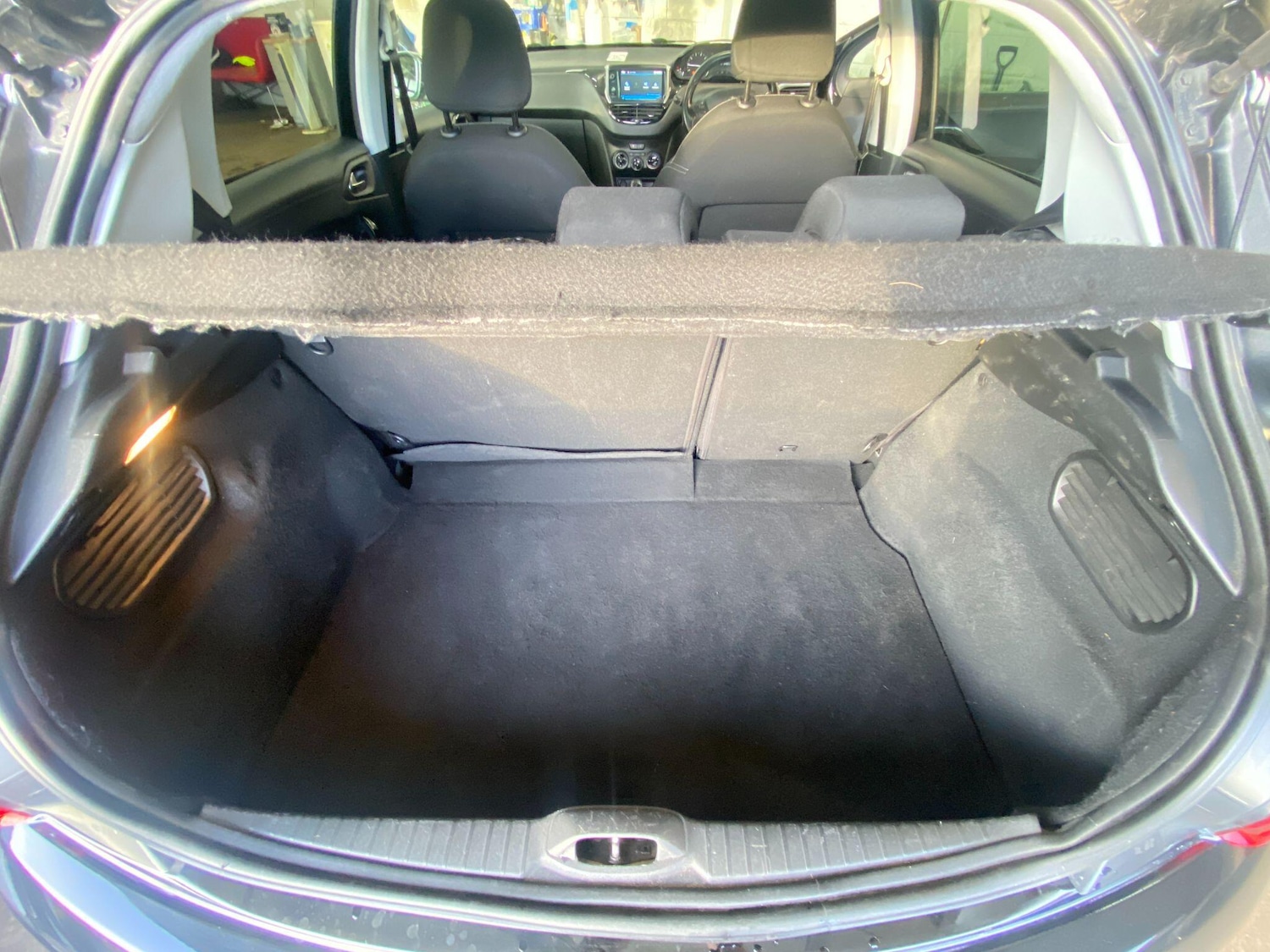 Used Peugeot 208 2018 for sale - 76688876: Photo 23