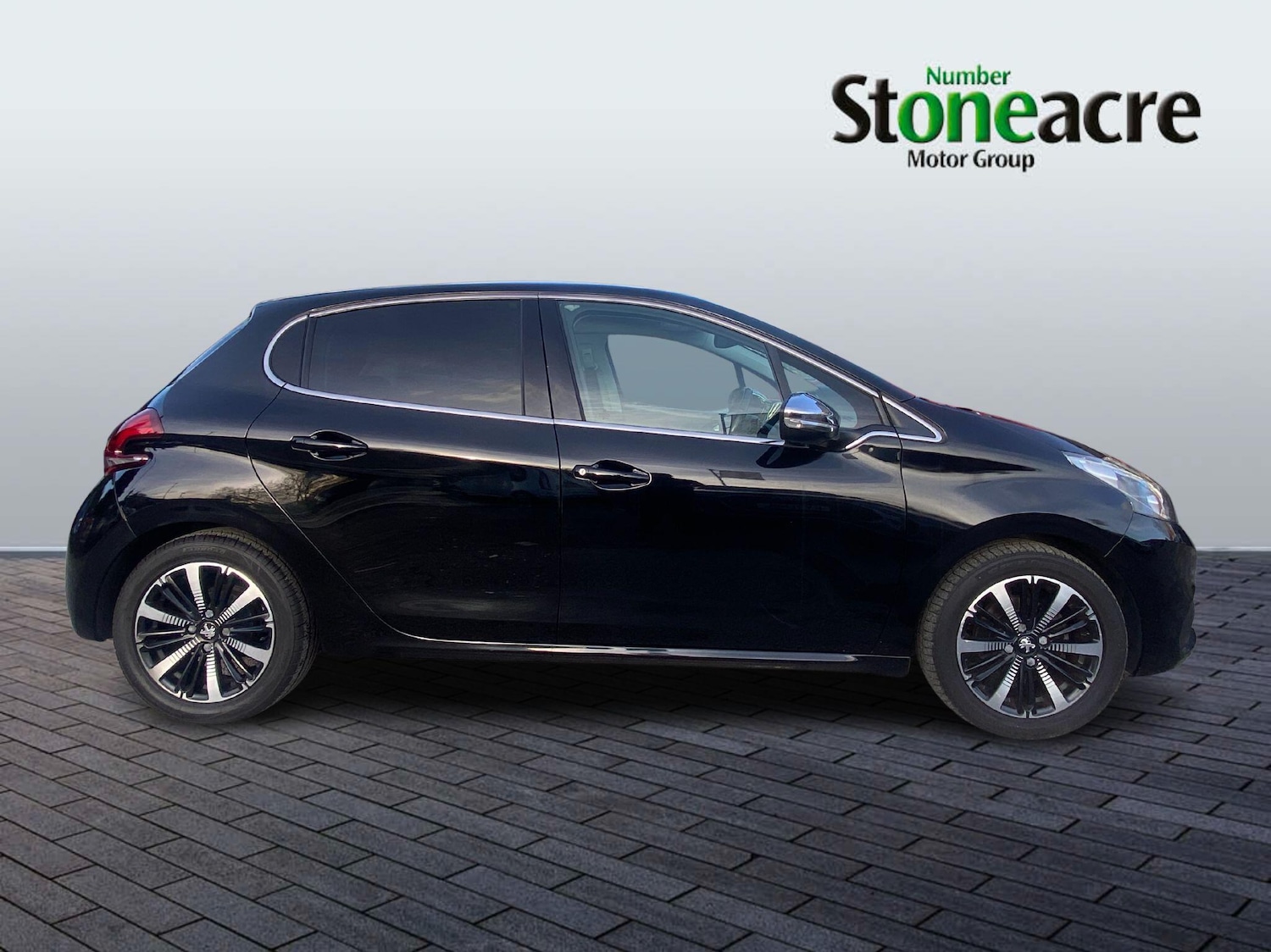 Used Peugeot 208 2018 for sale - 76688876: Photo 7