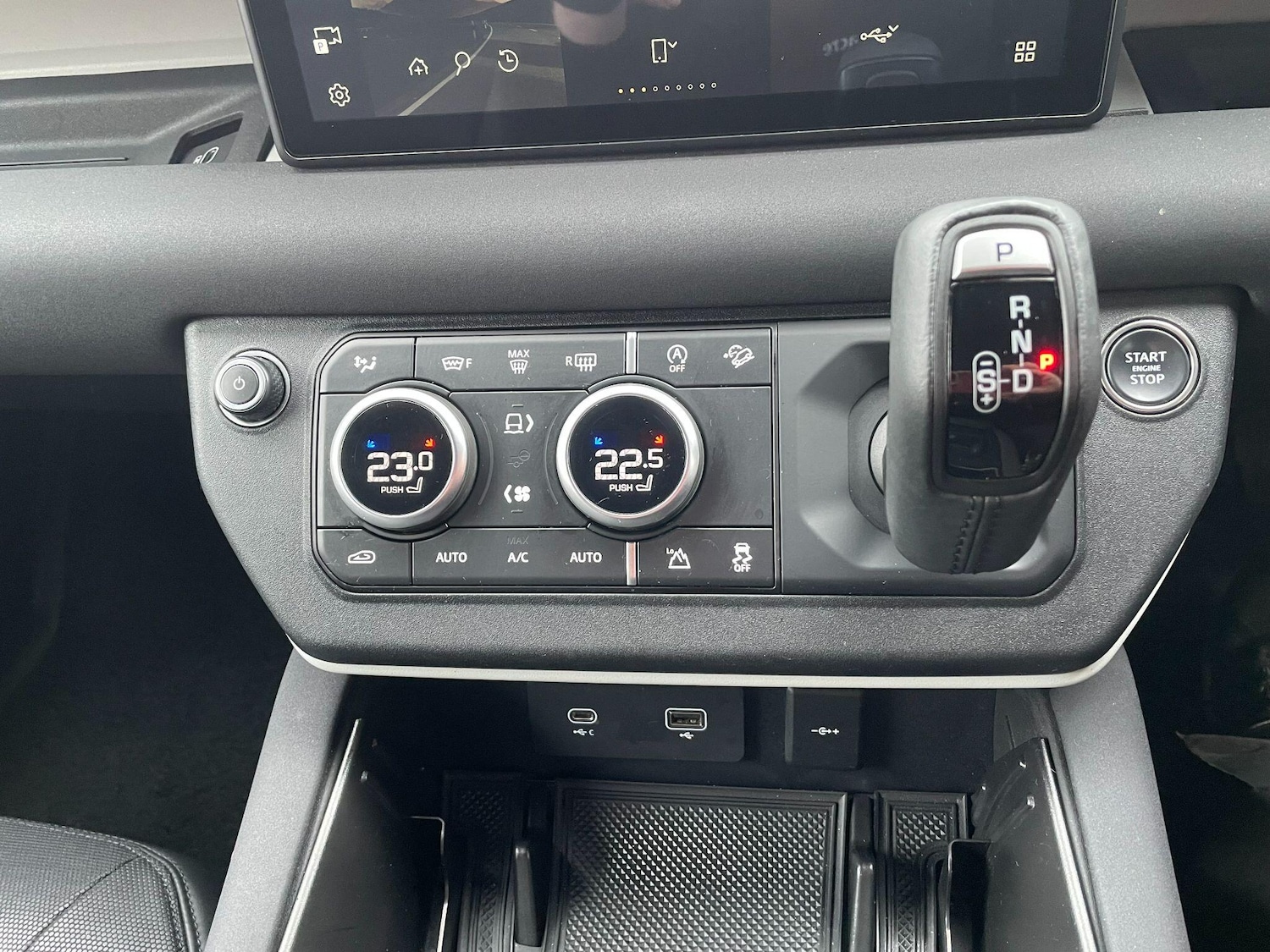 Used Land Rover Defender 90 for sale - 76485526: Photo 35