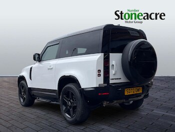 Used Land Rover Defender 90 2022 for sale - 76485526: Photo