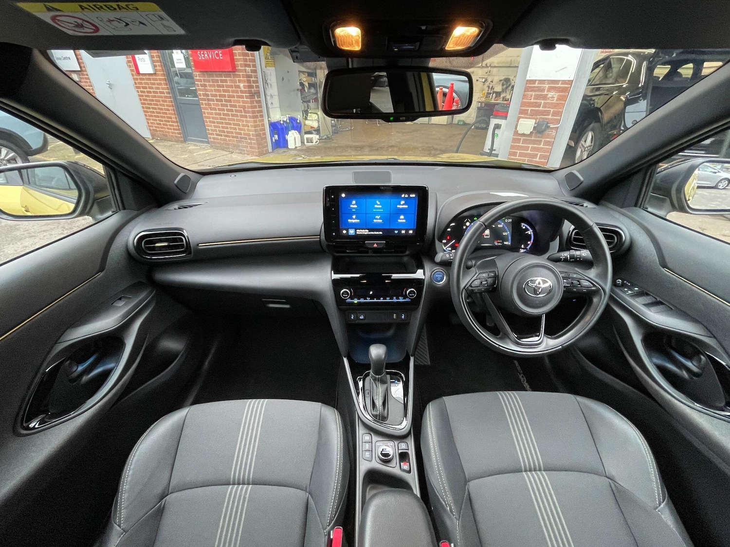 Used Toyota Yaris Cross 2022 for sale - 77598090: Photo 11