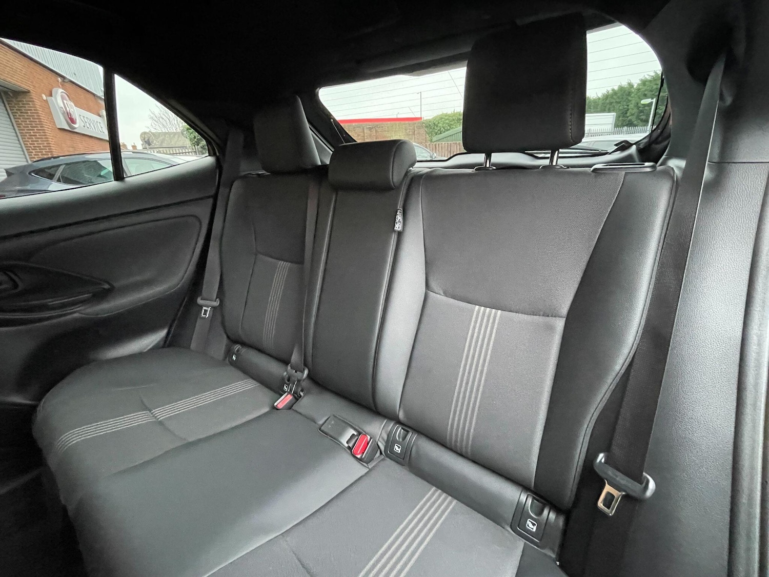 Used Toyota Yaris Cross 2022 for sale - 77598090: Photo 14