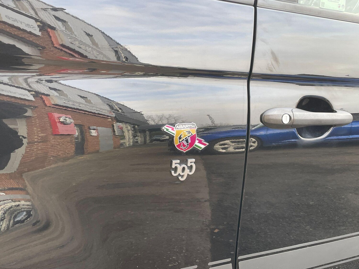 Used Abarth 500 for sale - 77724095: Photo 31