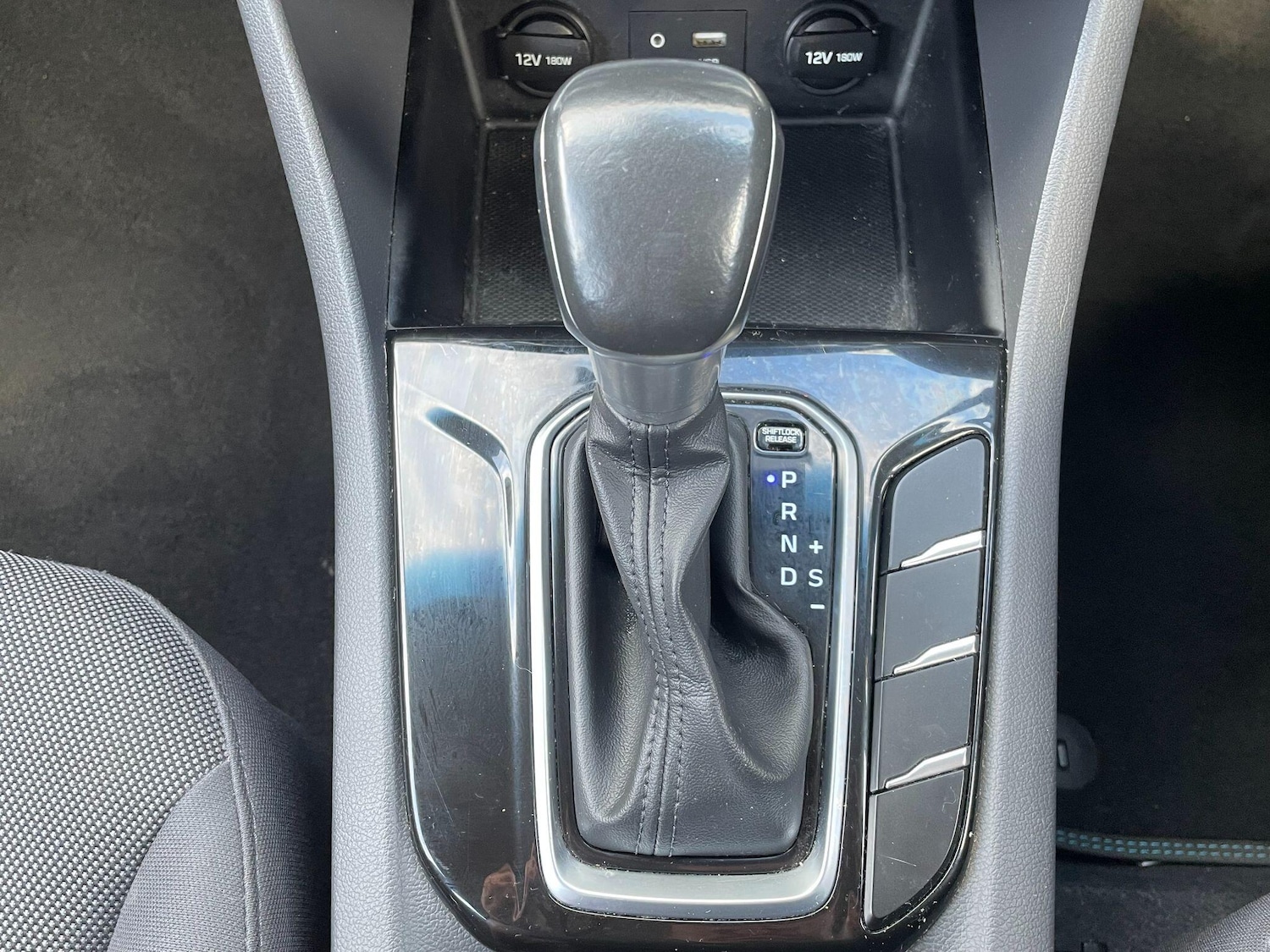 Used Hyundai IONIQ 2017 for sale - 76284307: Photo 17