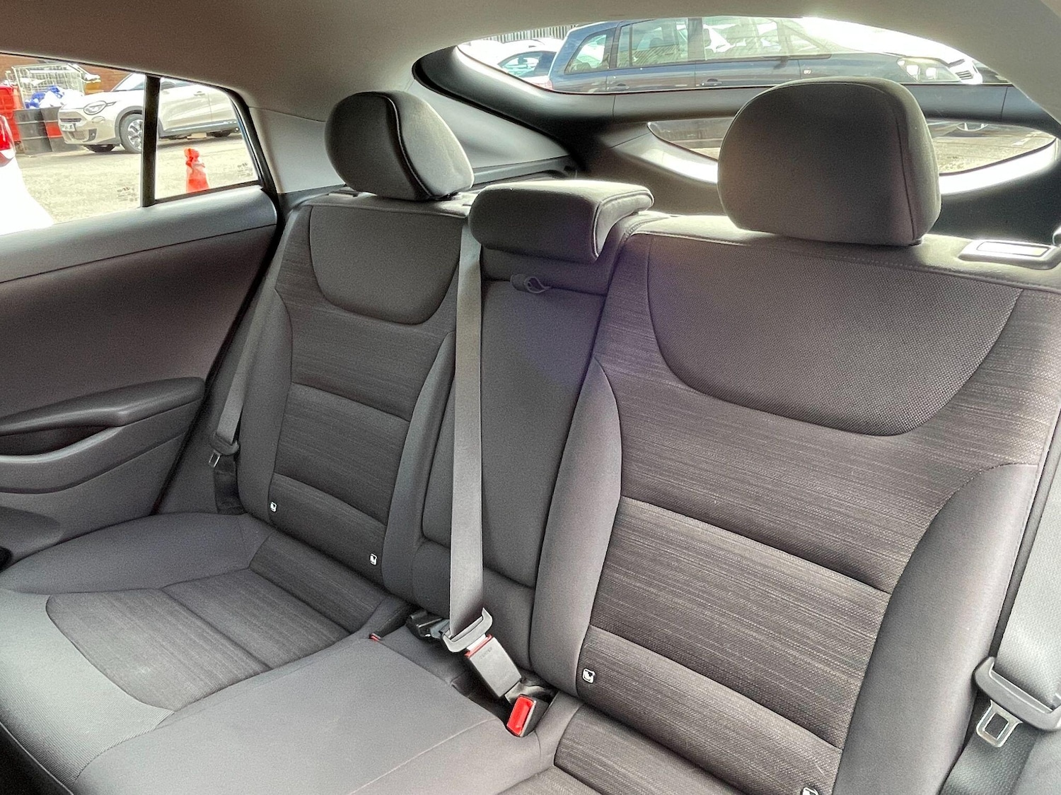 Used Hyundai IONIQ 2017 for sale - 76284307: Photo 28