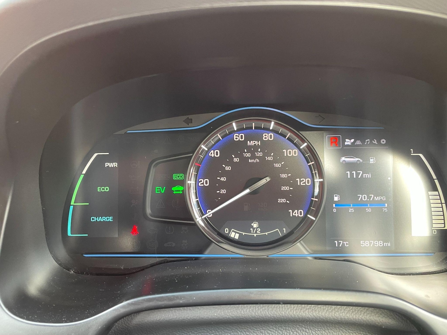 Used Hyundai IONIQ 2017 for sale - 76284307: Photo 32