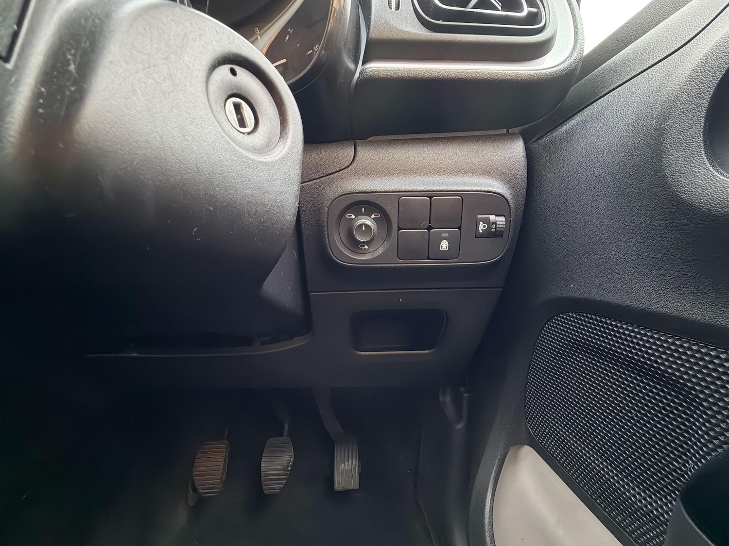 Used Citroen C3 2023 for sale - 77537402: Photo 17