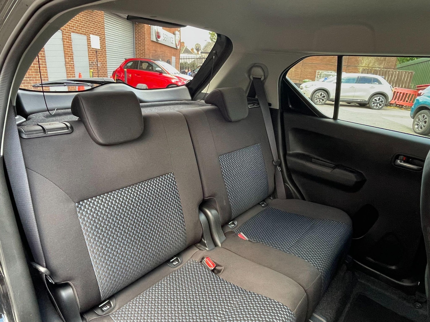 Used Suzuki Ignis for sale - 77242680: Photo 27