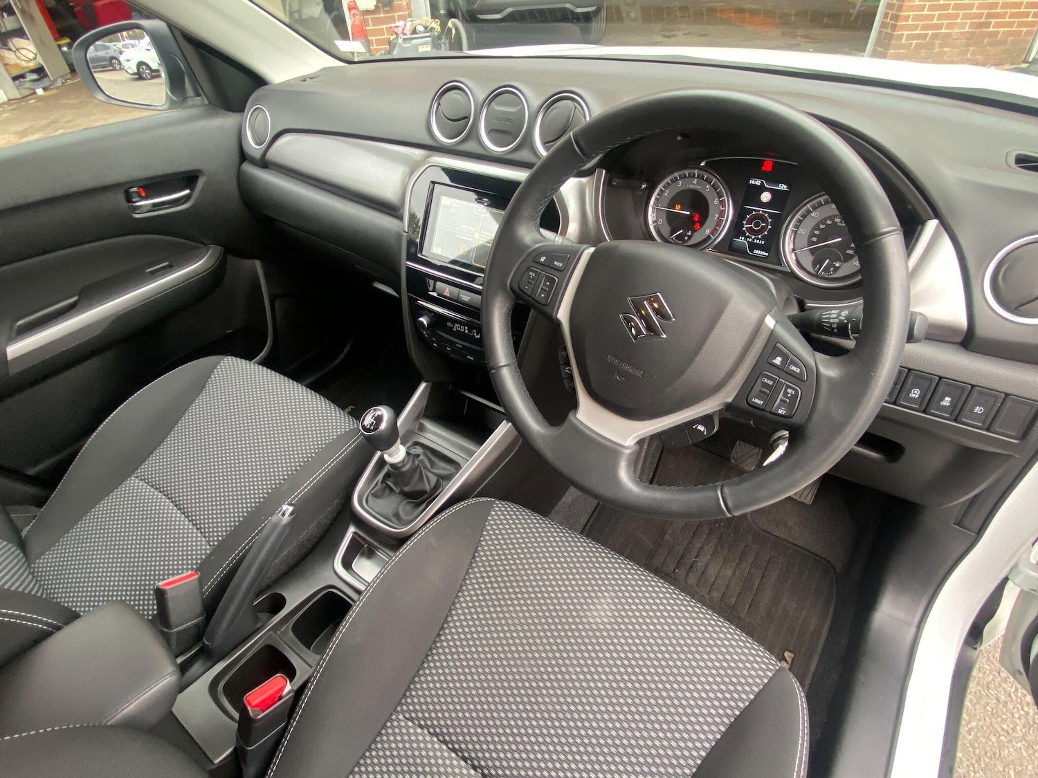 Used Suzuki Vitara 2023 for sale - 76688591: Photo 12