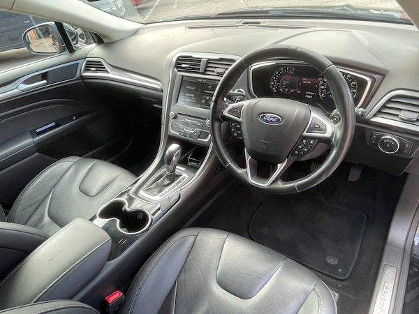 Used Ford Mondeo 2017 for sale - 76137861: Photo 16