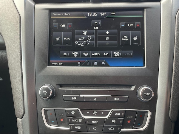 Used Ford Mondeo 2017 for sale - 76137861: Photo 31