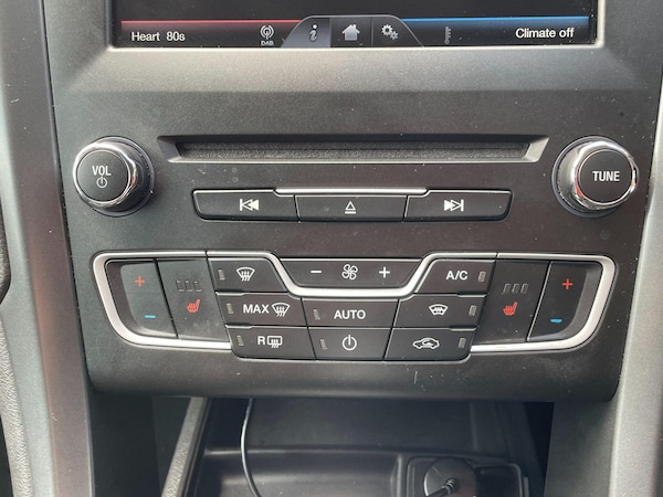 Used Ford Mondeo 2017 for sale - 76137861: Photo 35