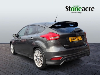 Used Ford Focus 2018 for sale - 78204382: Photo