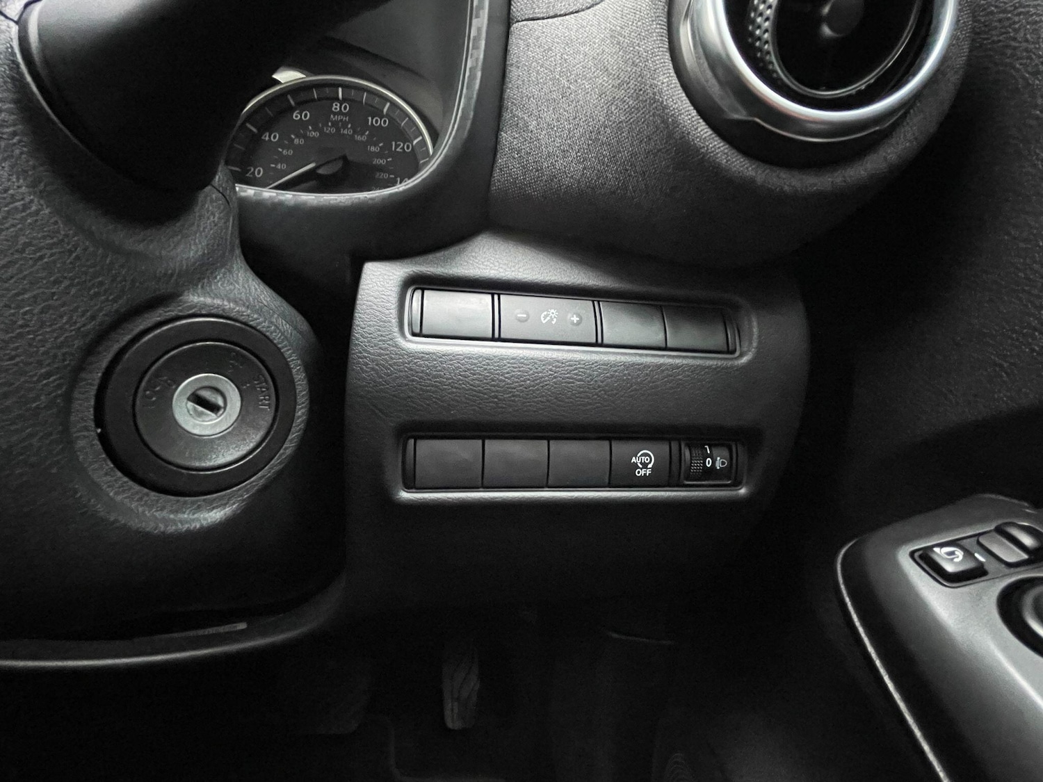 Used Nissan Juke for sale - 77343998: Photo 17