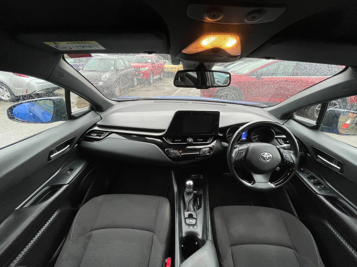 Used Toyota C-HR for sale - 77599147: Photo 11