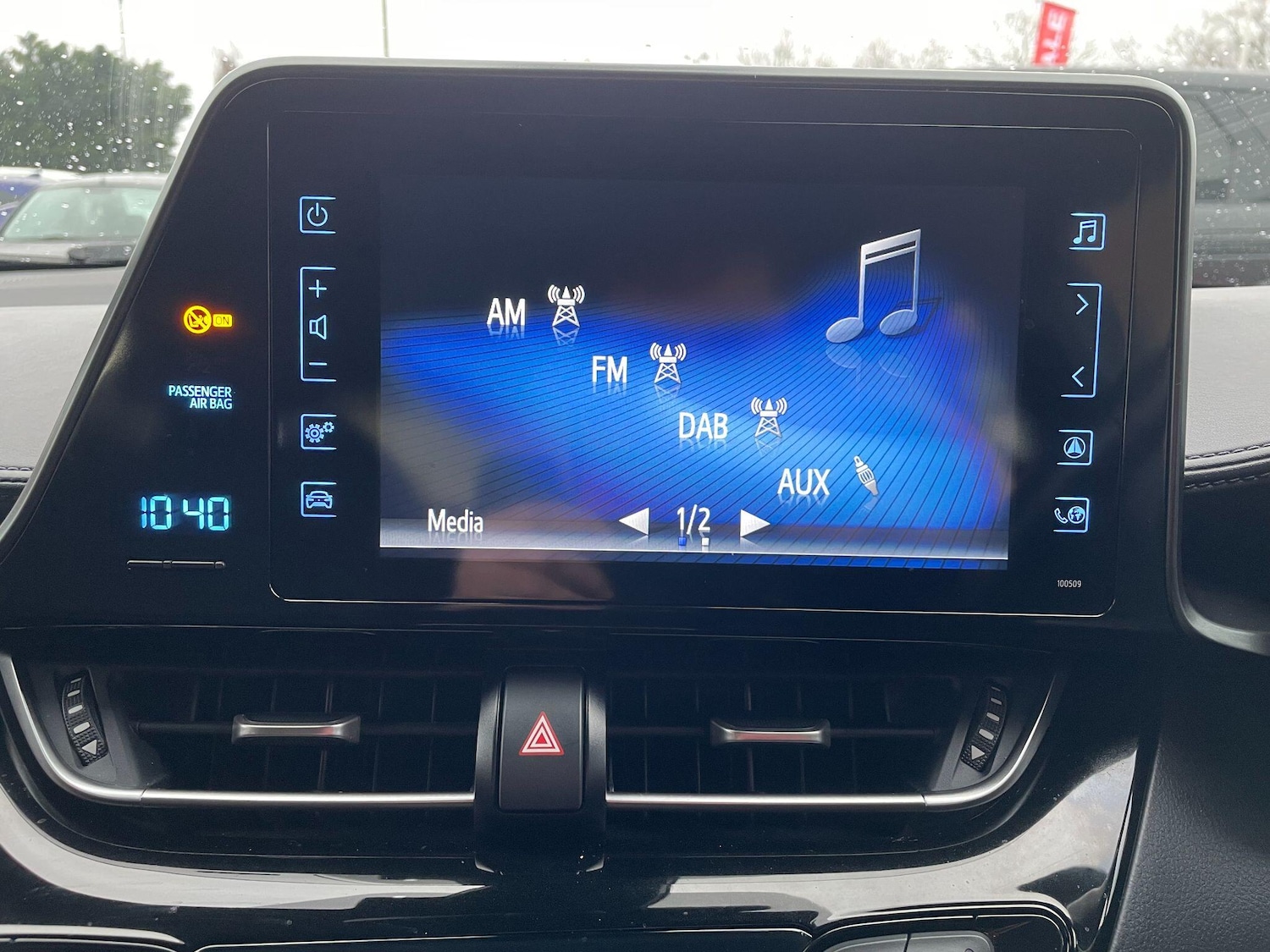 Used Toyota C-HR for sale - 77599147: Photo 18