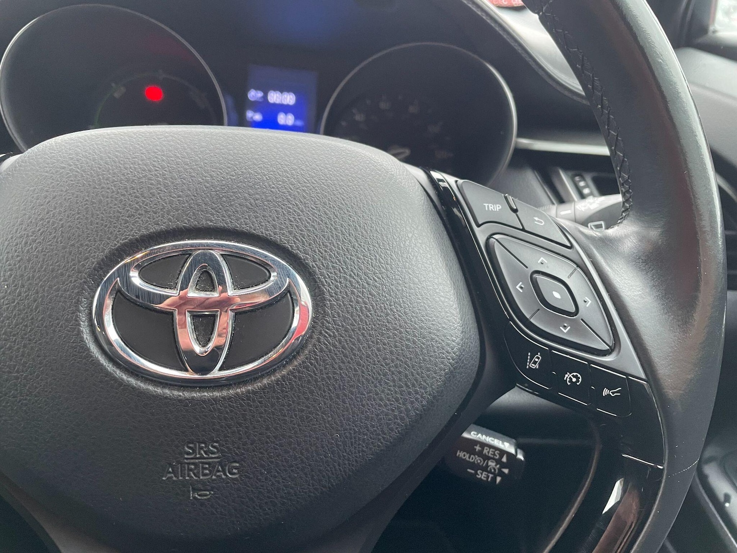 Used Toyota C-HR for sale - 77599147: Photo 28