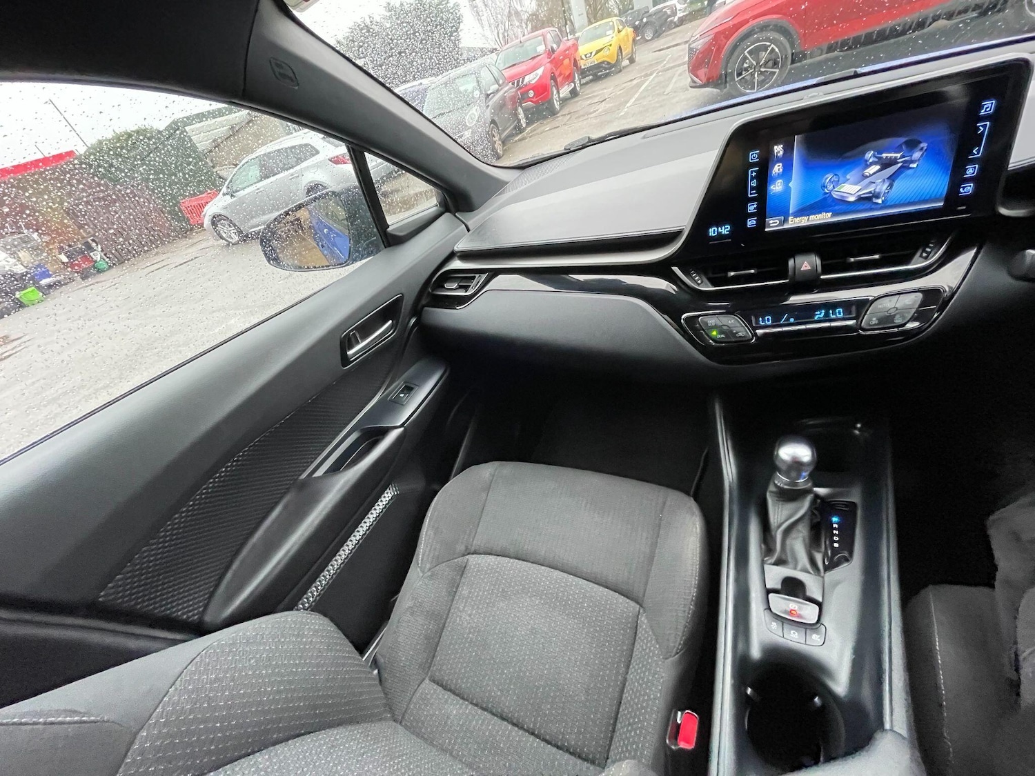 Used Toyota C-HR for sale - 77599147: Photo 31