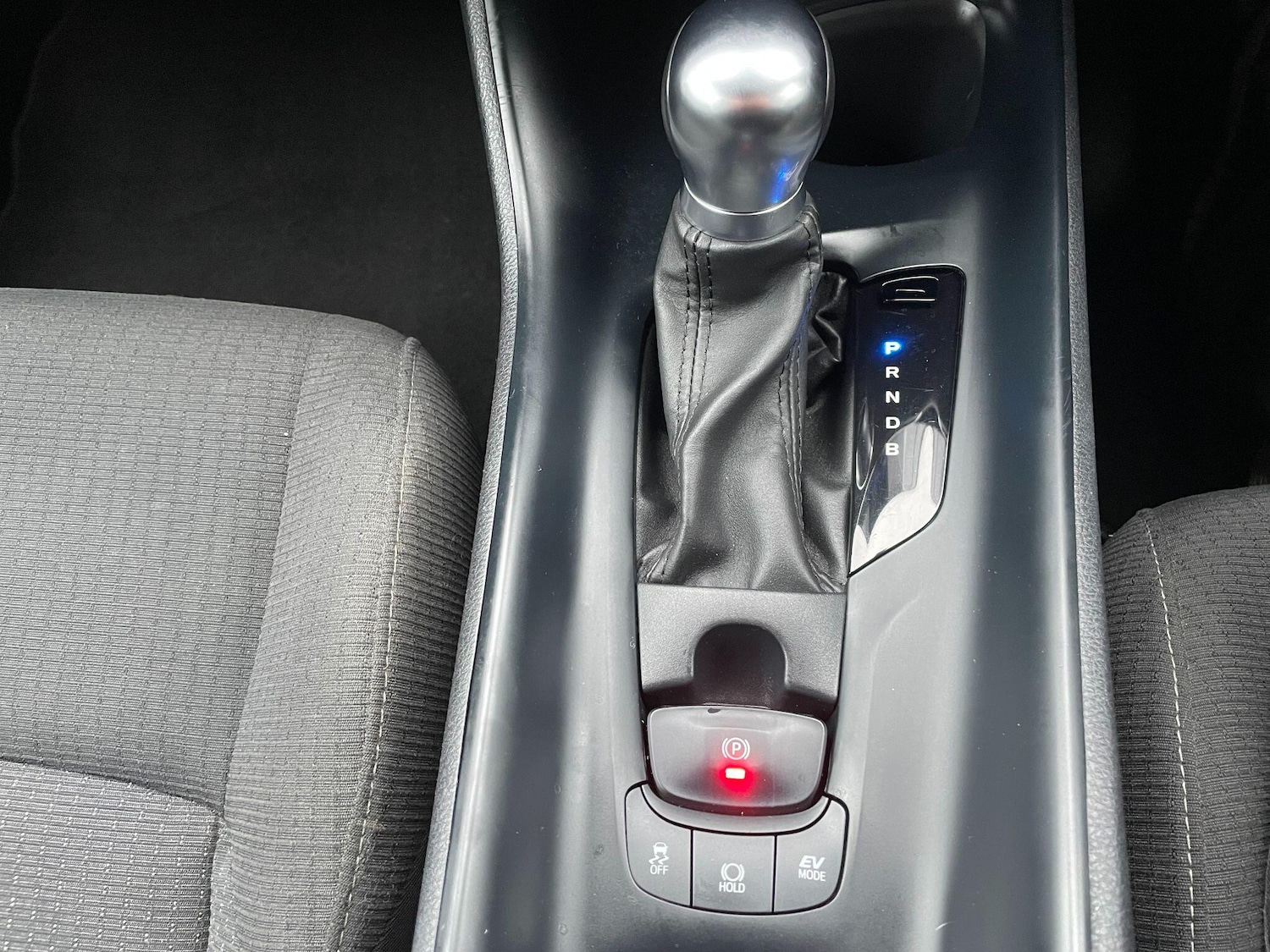 Used Toyota C-HR for sale - 77599147: Photo 9