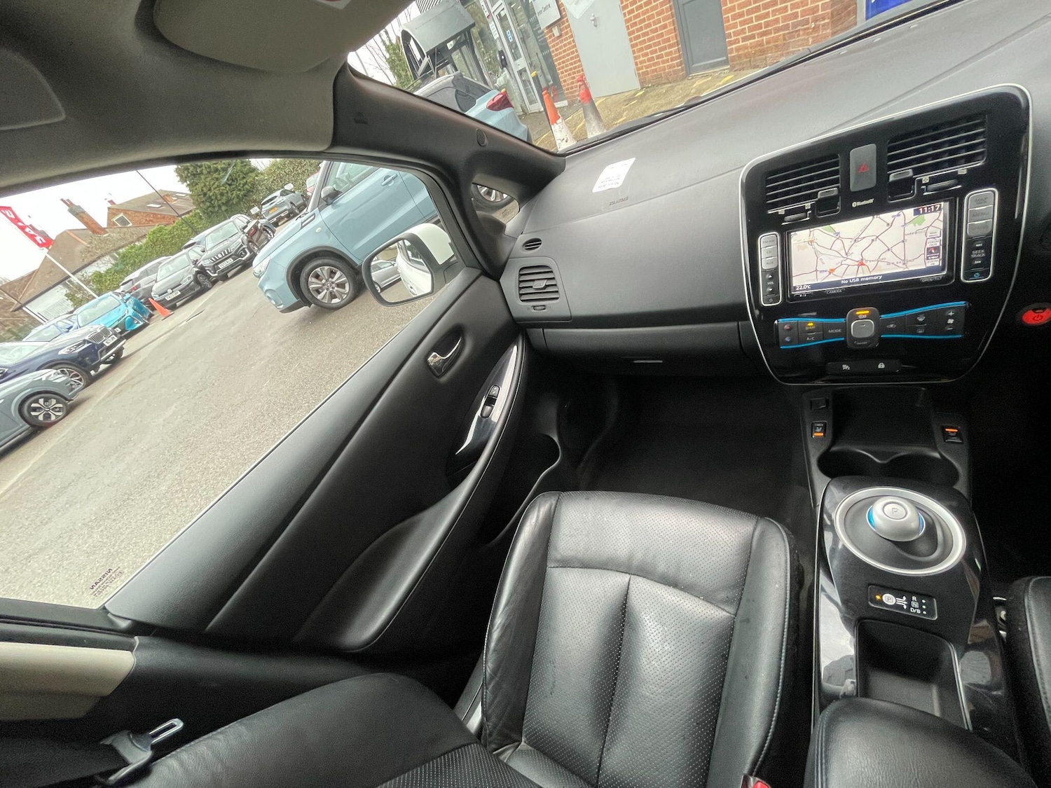 Used Nissan Leaf 2014 for sale - 77320584: Photo 10