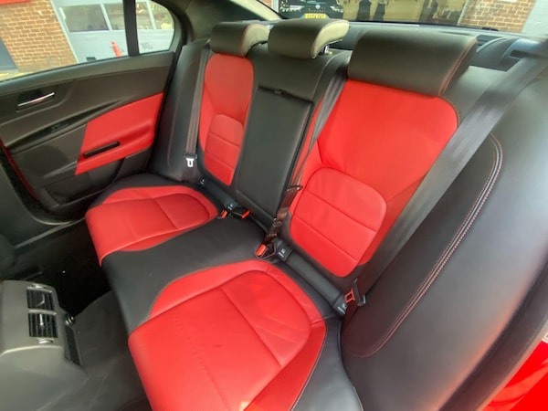 Used Jaguar XE 2019 for sale - 76283863: Photo 23