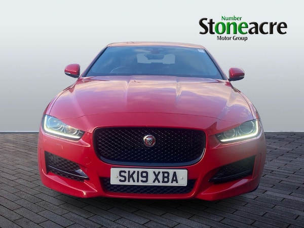 Used Jaguar XE 2019 for sale - 76283863: Photo 3