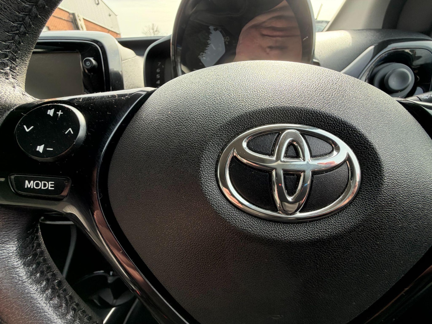 Used Toyota AYGO 2018 for sale - 78034713: Photo 12