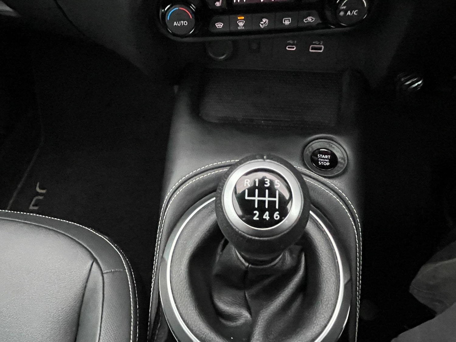 Used Nissan Juke for sale - 77242643: Photo 9