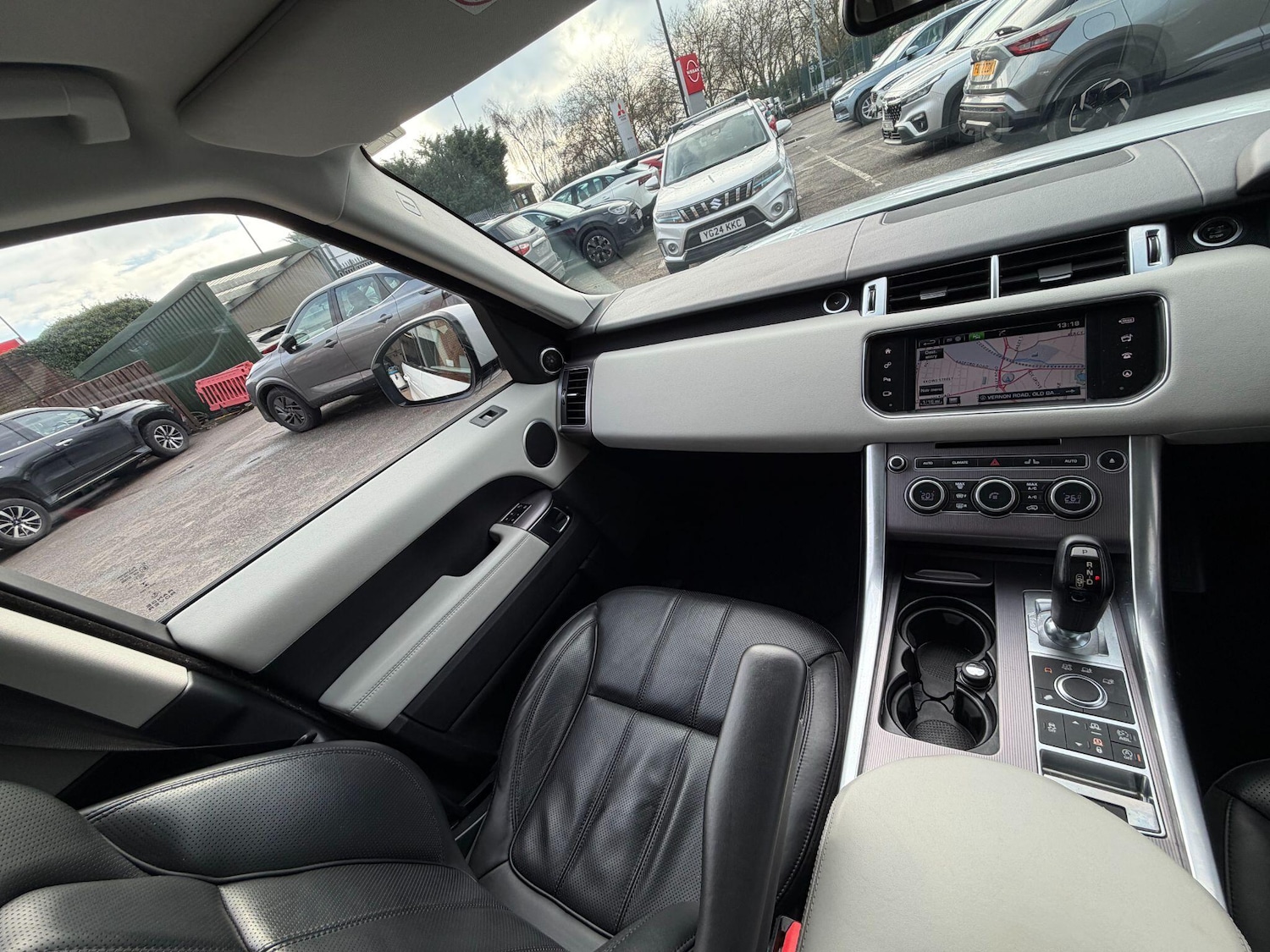 Used Land Rover Range Rover Sport for sale - 77710510: Photo 32