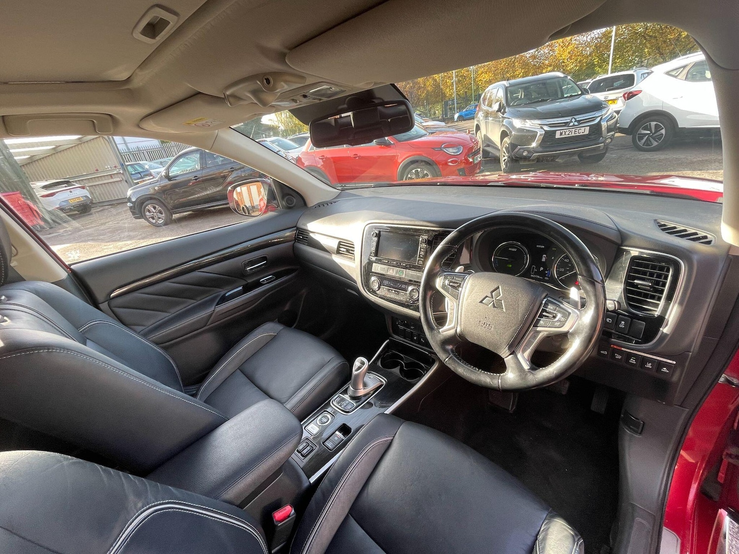 Used Mitsubishi Outlander 2017 for sale - 76522522: Photo 25