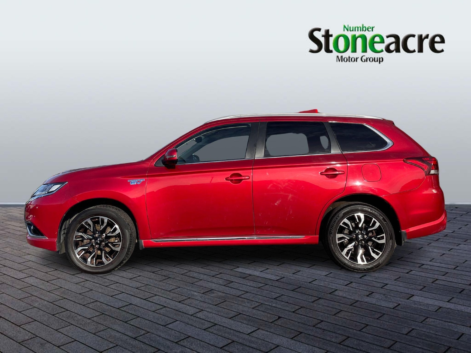 Used Mitsubishi Outlander 2017 for sale - 76522522: Photo 4