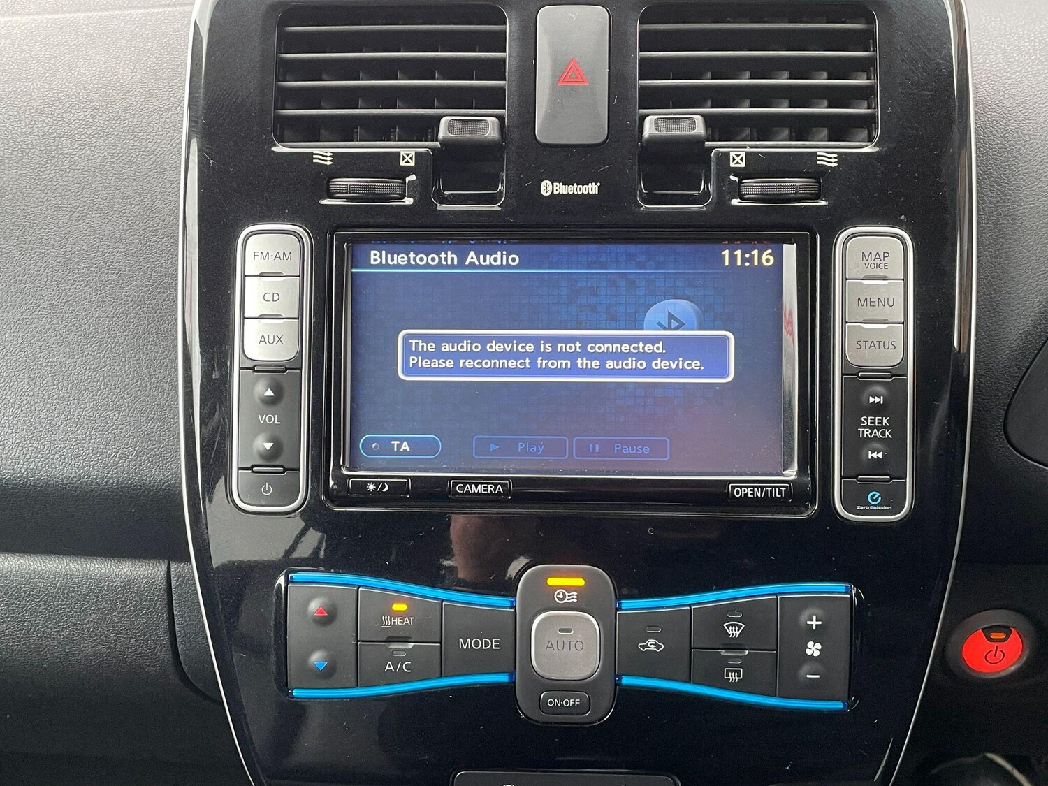 Used Nissan Leaf 2014 for sale - 77510478: Photo 24