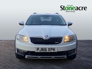 Used Skoda Octavia 2016 for sale - 77344654: Photo