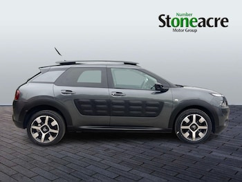 Used Citroen C4 Cactus 2017 for sale - 75609071: Photo