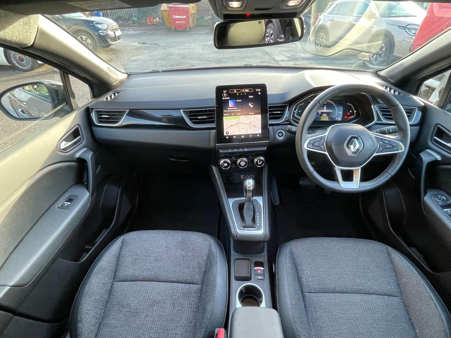 Used Renault Captur 2022 for sale - 76913008: Photo 12