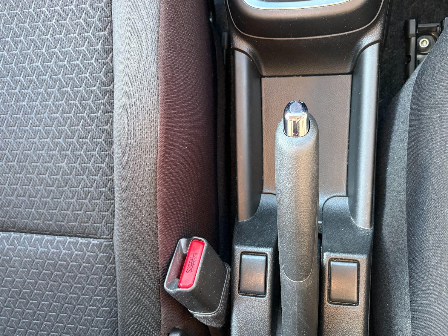 Used Suzuki Swift 2021 for sale - 77892891: Photo 20