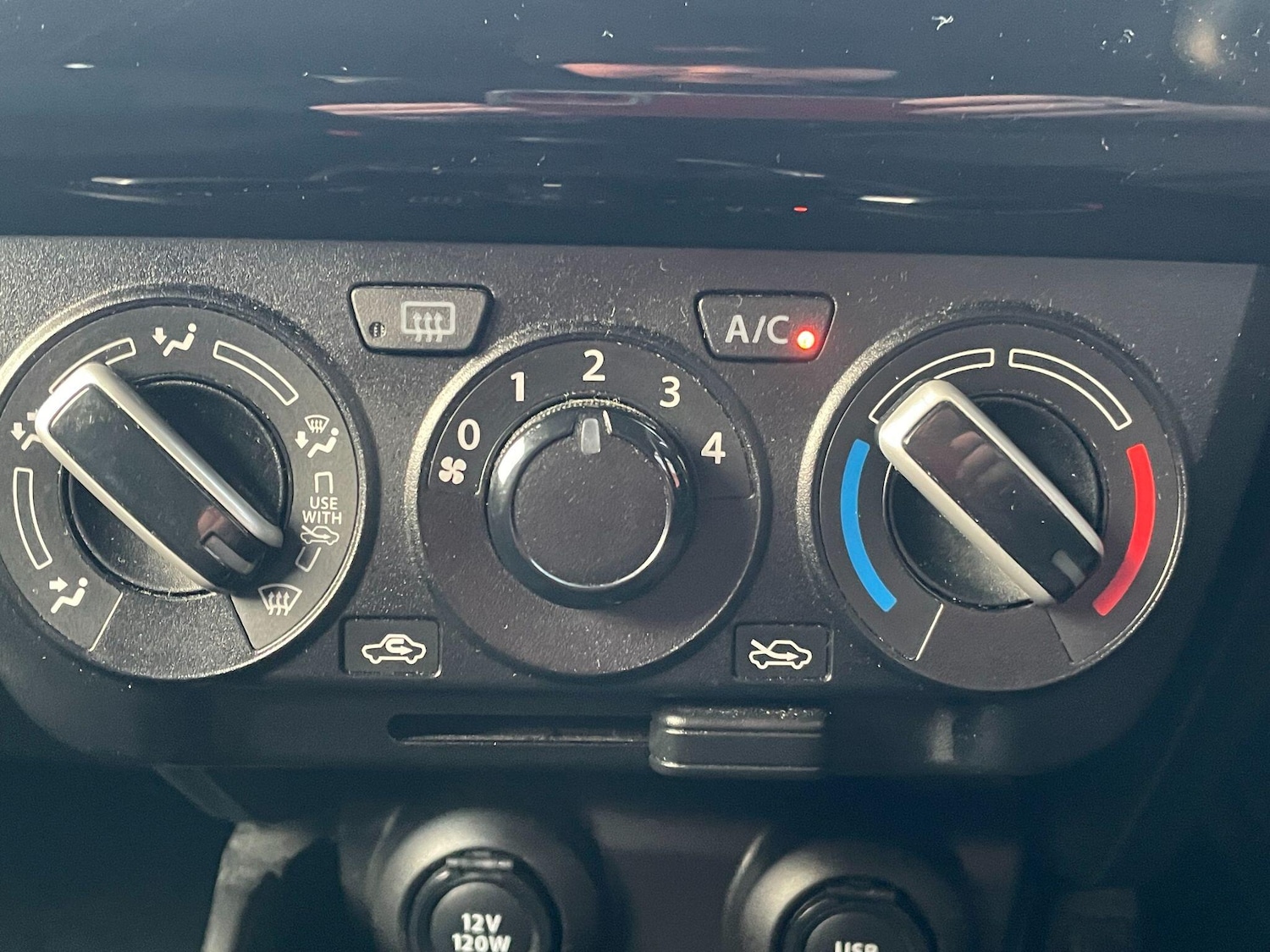 Used Suzuki Swift 2020 for sale - 77598317: Photo 25