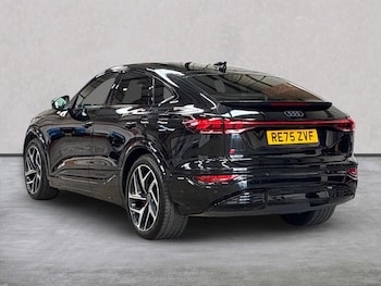 Used Audi Q6 e-tron 2025 for sale - 78191702: Photo