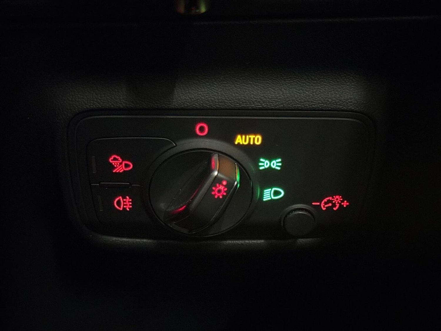 Used Audi TT 2019 for sale - 76946978: Photo 32