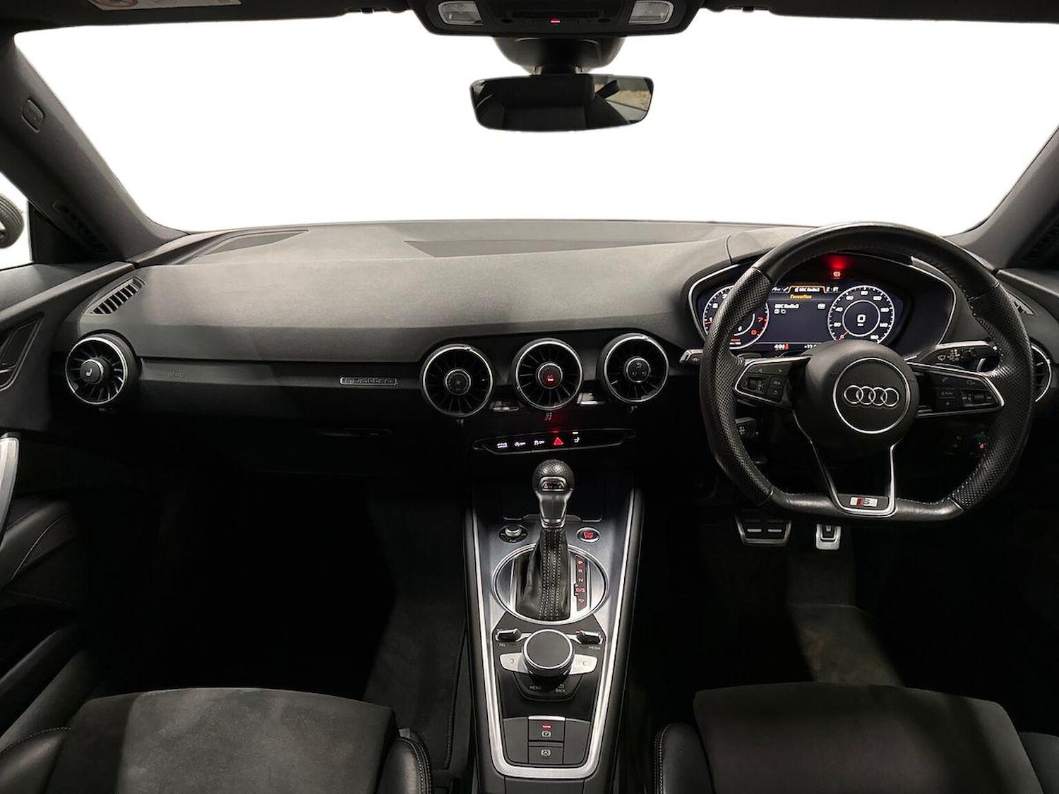 Used Audi TT 2019 for sale - 76946978: Photo 8