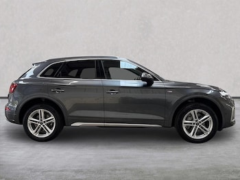 Used Audi Q5 2024 for sale - 76403470: Photo