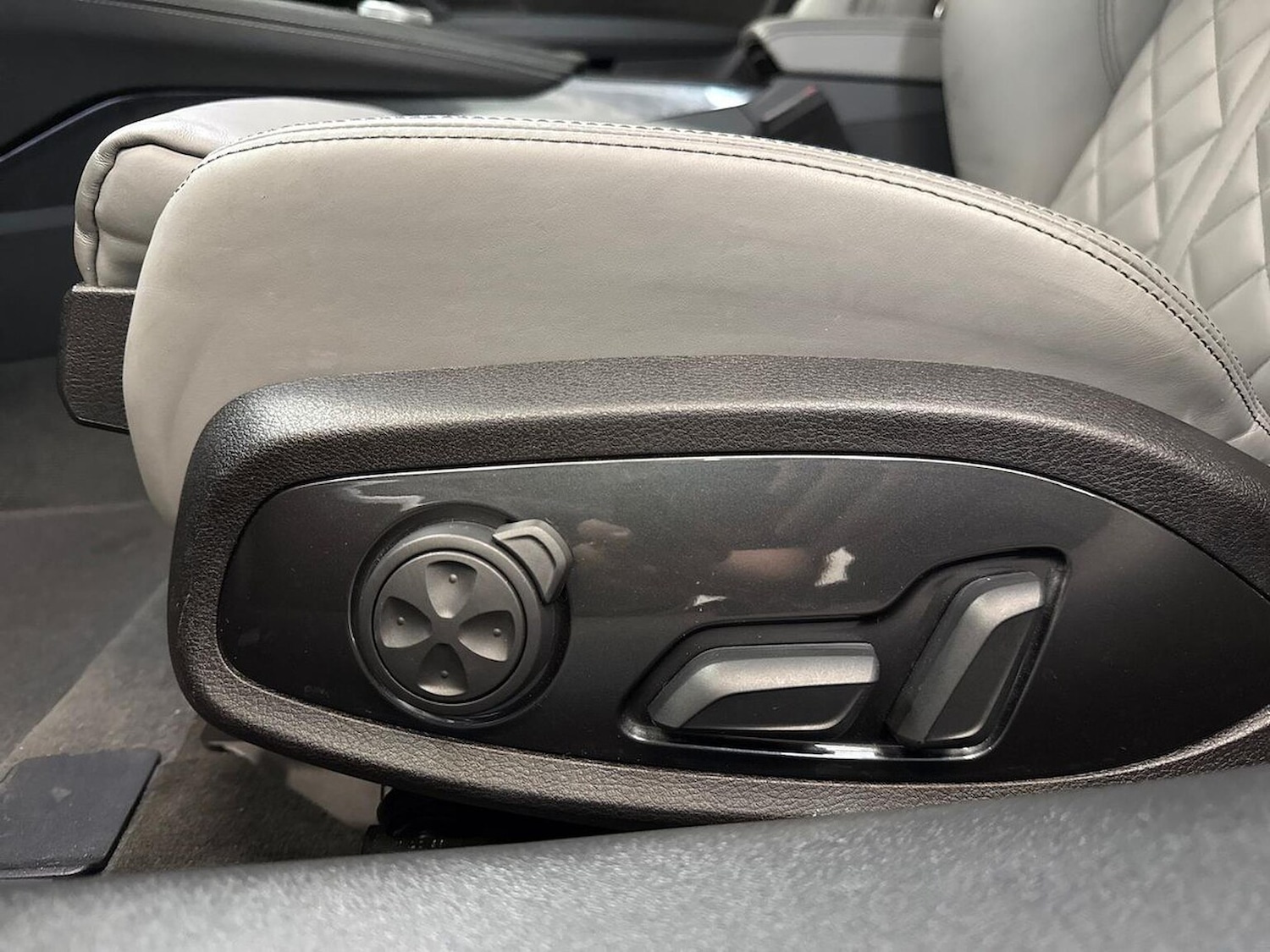 Used Audi TT 2021 for sale - 76357918: Photo 30